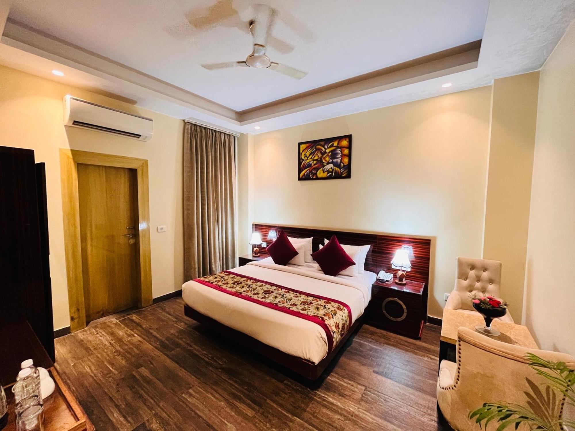 Hotel Banz Near Indira Gandhi Airport Delhi New Delhi Exteriör bild