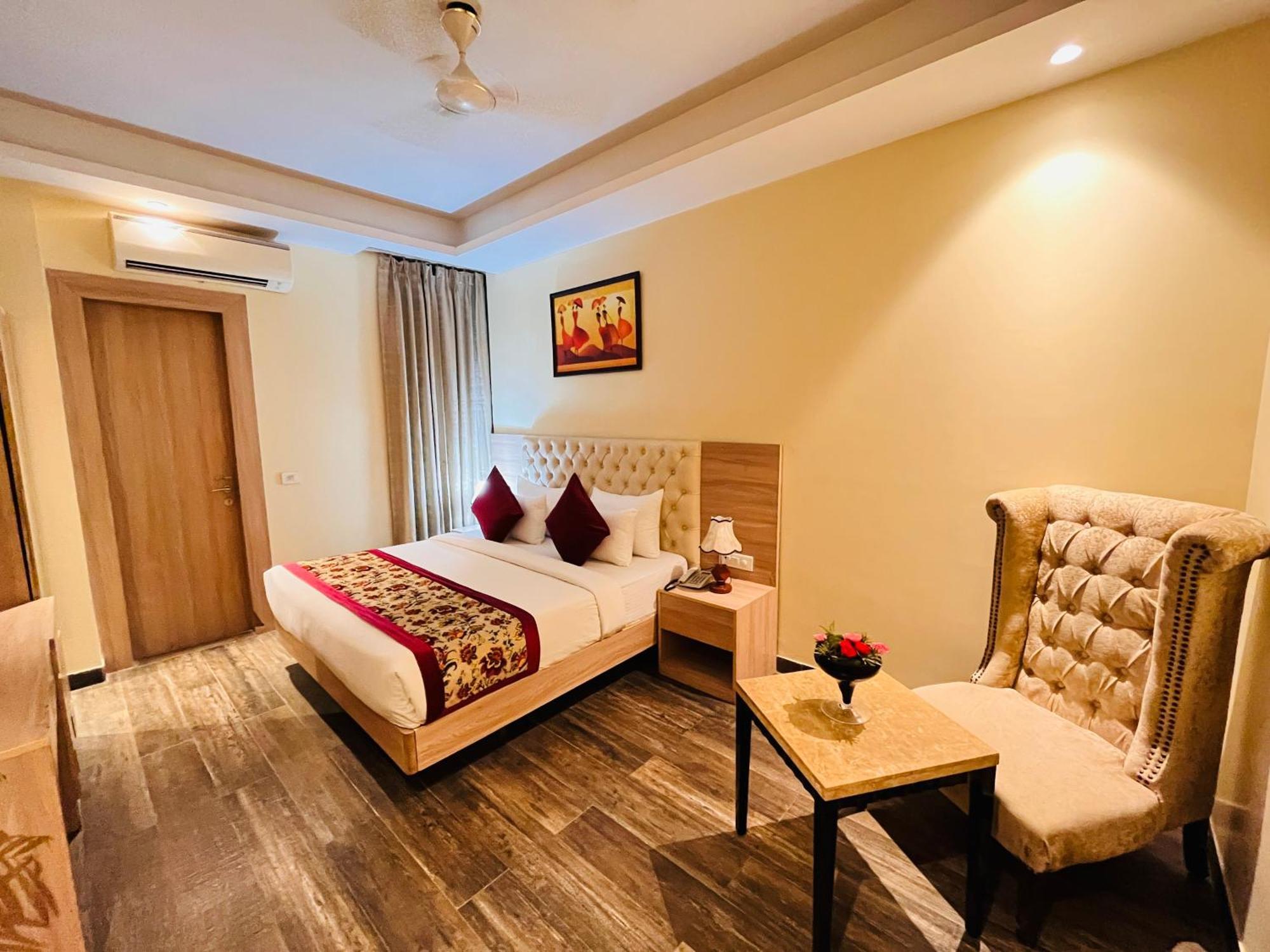 Hotel Banz Near Indira Gandhi Airport Delhi New Delhi Exteriör bild