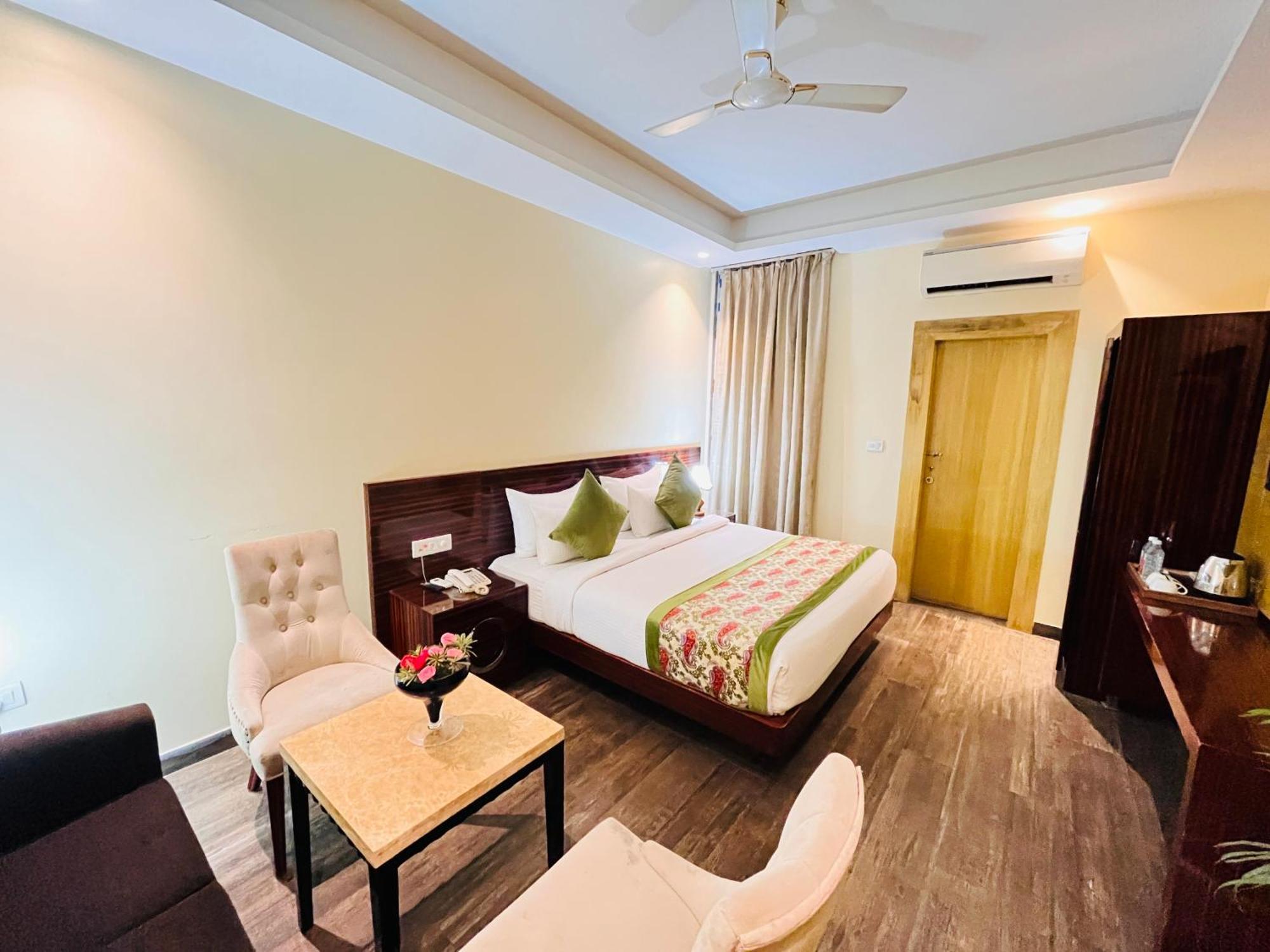 Hotel Banz Near Indira Gandhi Airport Delhi New Delhi Exteriör bild